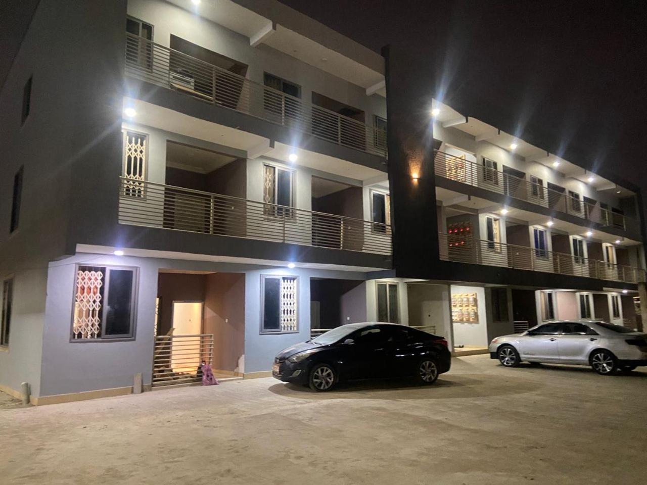 Magic City Apartments Kasoa المظهر الخارجي الصورة